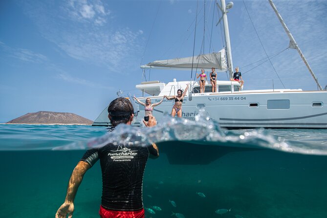 4-Hour Sailing Tour of Lobos Island from Fuerteventura - Getting To Fuertecharter in Corralejo (And Why Pickup Helps)