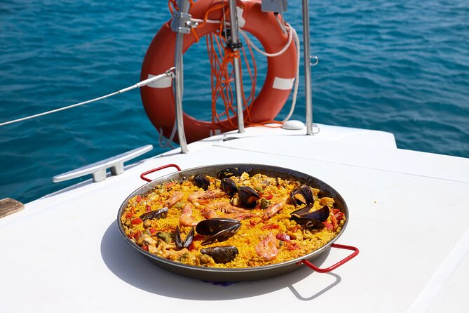 4-Hour Sailing Tour of Lobos Island from Fuerteventura - Lunch On Board: Seafood Paella With Unlimited Drinks