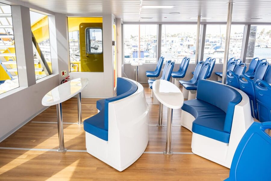 Canary Islands: Ferry Ticket Lanzarote/Fuerteventura - Food and Drinks: When You Need a Bite