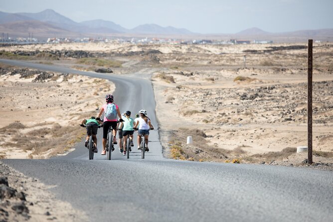 Coast to Coast PREMIUM eBike Tour; moderate level - 45 km - Barranco de los Encantados o Enamorados: where the volcanic terrain shows up