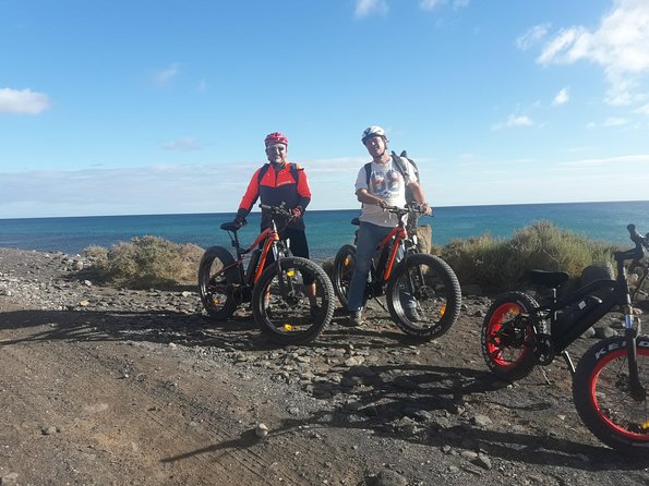 Fat Electric Bike Tour in Costa Calma - Getting There: Centro Comercial Plaza and the 9:30 Start