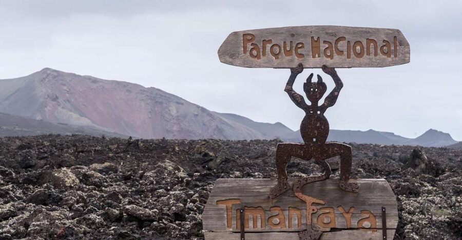 From Fuerteventura: Lanzarote Volcano and Wine Region Tour - Key takeaways before you go