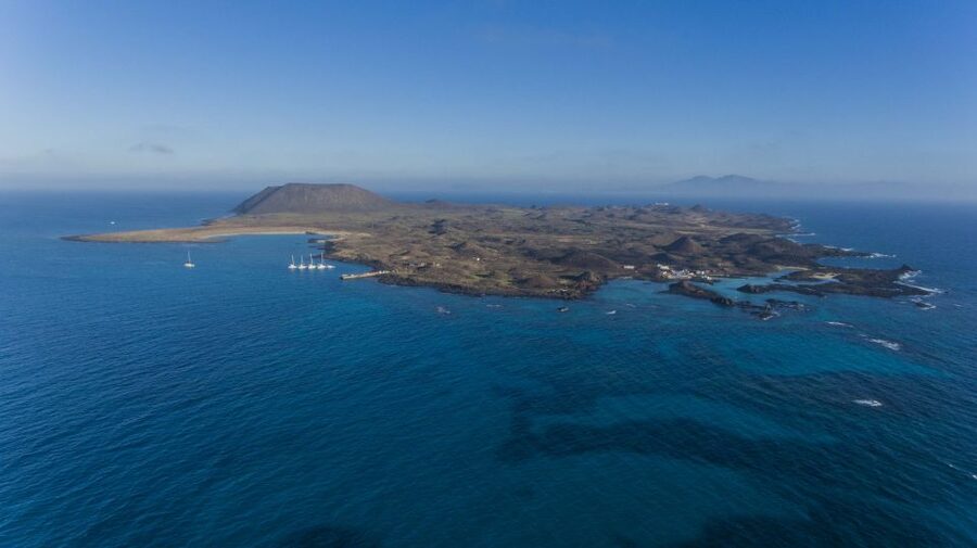 From Lanzarote: Corralejo & Lobos Island Self-Guided Visit - Should You Book This Lobos and Corralejo Day Trip?
