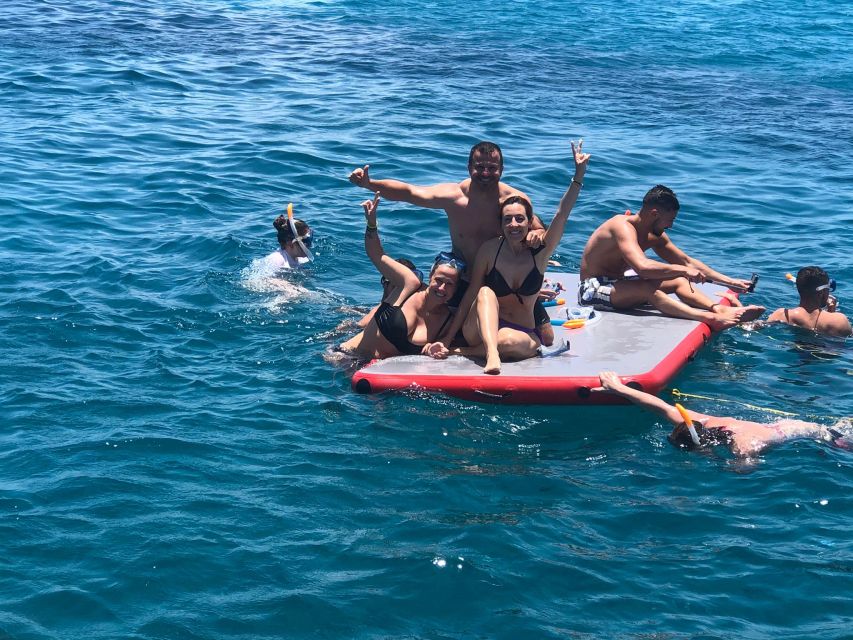 Fuerteventura: 1-Hour Mini Swim & Snorkel Cruise - The Lobos stop: beaches, rocks, and basic facilities