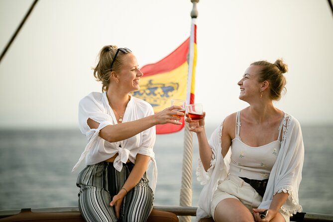 Fuerteventura: Aphrodite Exclusive Gulet with Food and Drinks - Jandía Peninsula Cruising: Volcanic Coast Views and Time to Dip