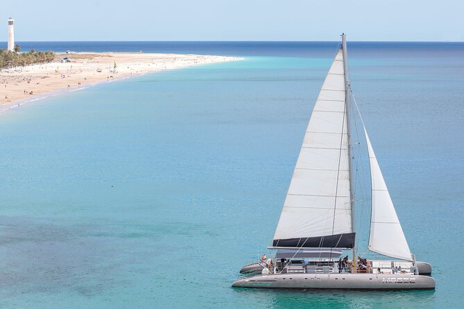 Fuerteventura: Day at Sea on a Sailing Catamaran with Lunch and Drinks - Key things that make this catamaran day work