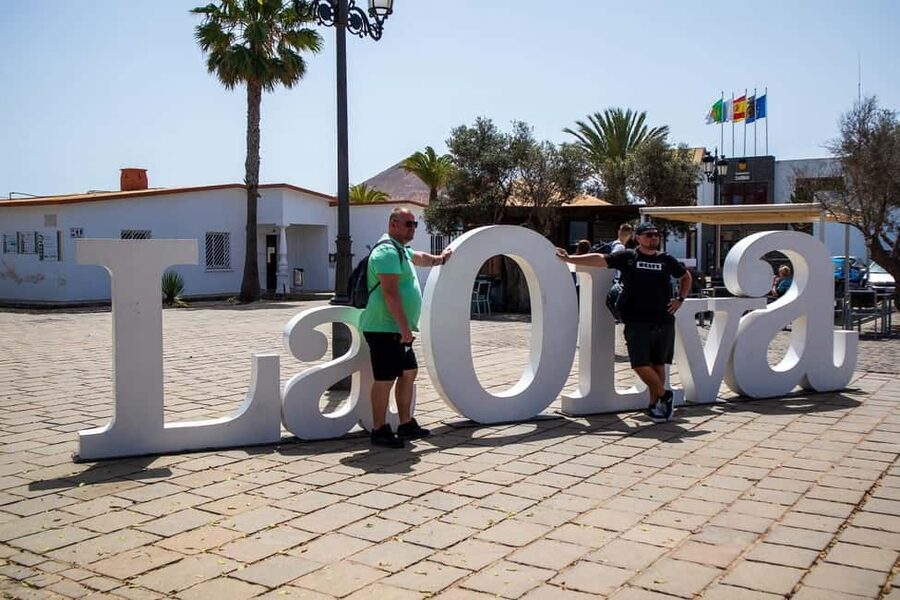 Fuerteventura :Dunas Corralejo, La Oliva Iglesia:¡cruceros! - The Open-Top Bus Ride That Actually Helps You See More