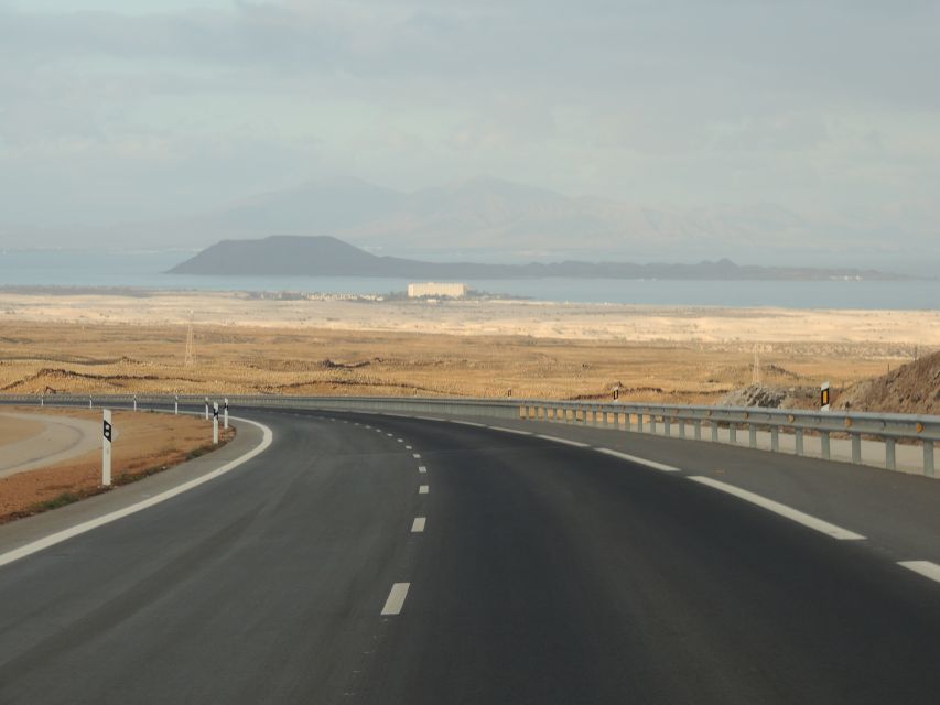 Fuerteventura: Island Highlights Guided VIP Sightseeing Tour - What to pack (so the day stays fun, not fussy)