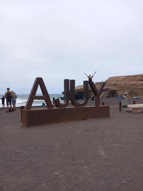 Fuerteventura: Island Highlights VIP Full-Day GRAND TOUR - Tindaya, Tefía, and the Miradors: Inland Views With a Story