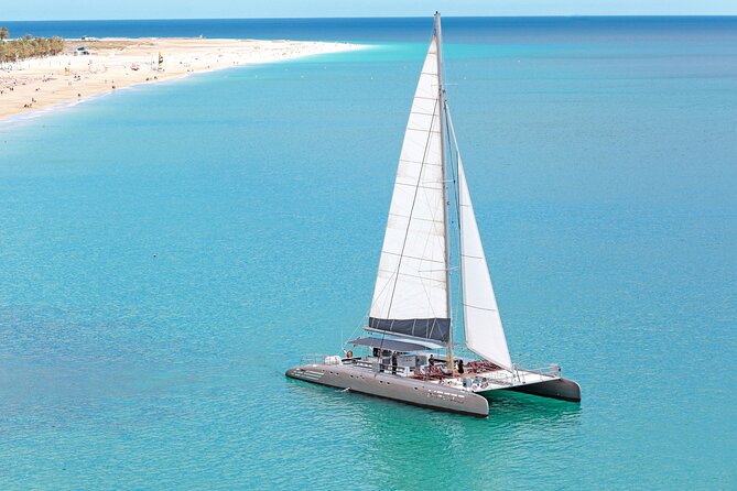 Fuerteventura: Magic Select Catamaran Trip with Food & Drinks - Lunch and drinks included: where the value really shows