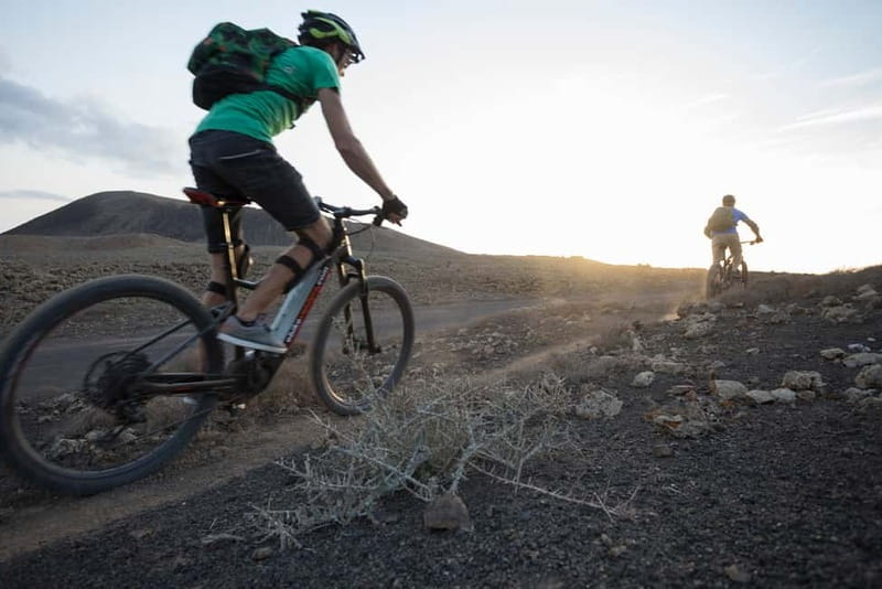Fuerteventura North: PREMIUM E-bike guided tour - Premium E-bike from Corralejo: why this route feels more real
