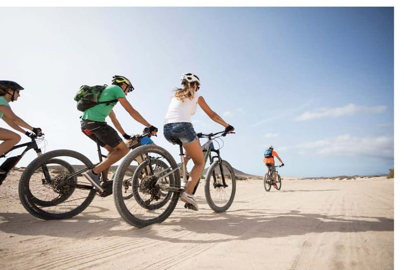 Fuerteventura North: PREMIUM E-bike guided tour - Corralejo safety briefing: where your confidence gets built fast