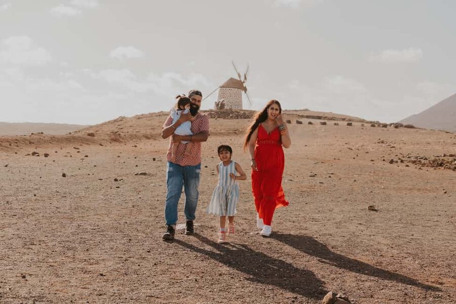 Fuerteventura: Northern Photographic Tour in Small Group (max. 6 people) - Rue de Imam Ali and La Oliva: Small Stops With Big Character