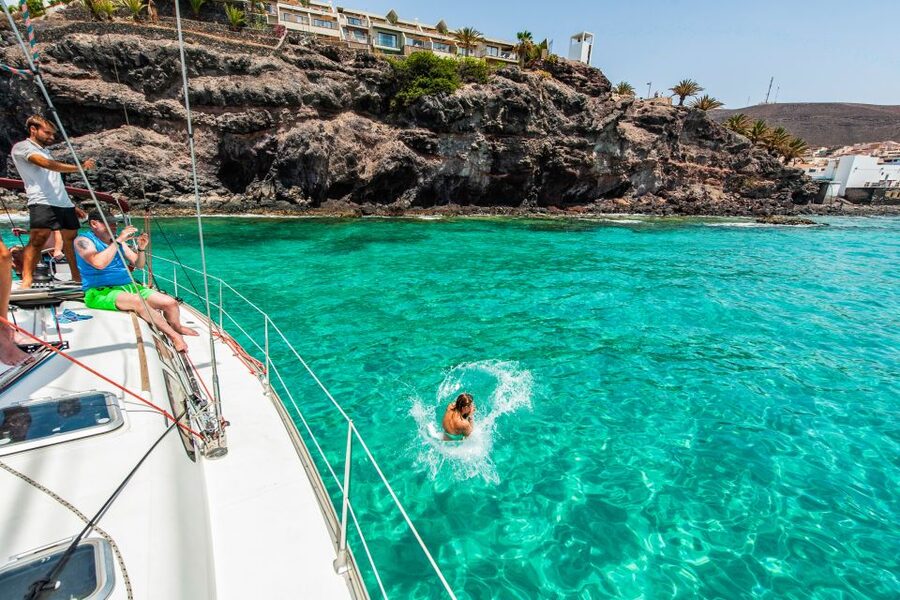 Fuerteventura: Sailing with Snorkeling and Dolphin Watching - What you’re really paying for on this Fuerteventura yacht sailing cruise
