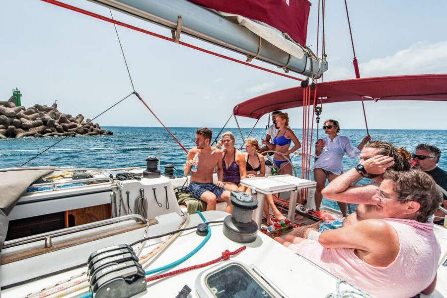 Fuerteventura: Sailing with Snorkeling and Dolphin Watching - Tapas, wine, and drinks on deck: why this part matters