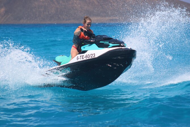 Jet Ski Activity to Lobos Island from Corralejo - Optional professional photography: when it’s worth the upgrade
