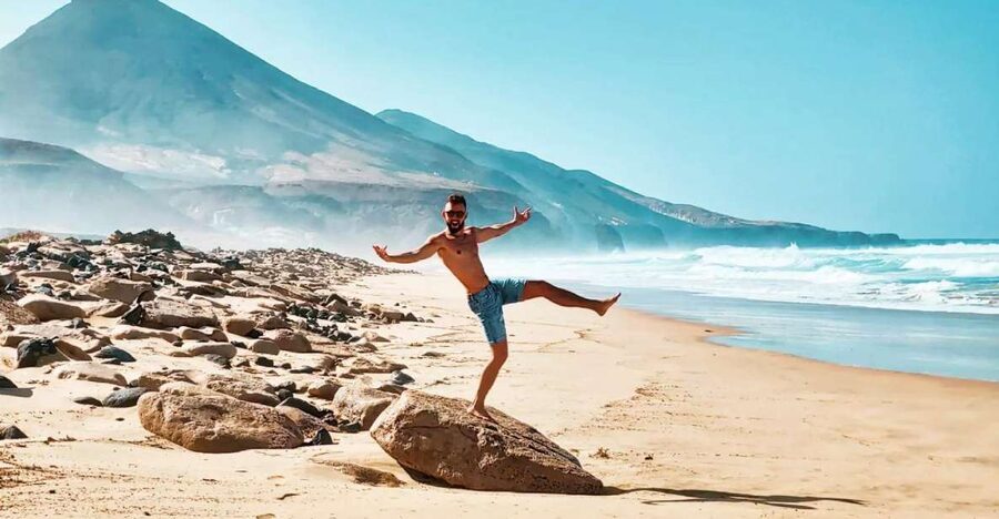Las Palmas: Fuerteventura Cofete Beach and Desert Safari - Cofete Beach and Roque del Morro: where the scenery turns serious