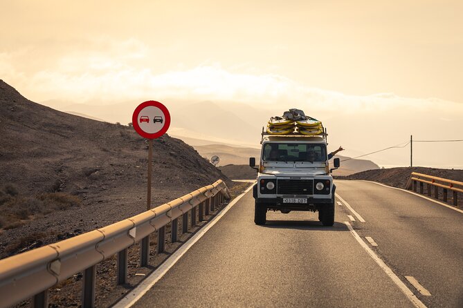 Learn to surf on the endless beaches in southern Fuerteventura - Key points worth knowing