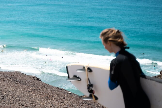 Learn to surf on the endless beaches in southern Fuerteventura - The teaching method: safety first, then controlled practice