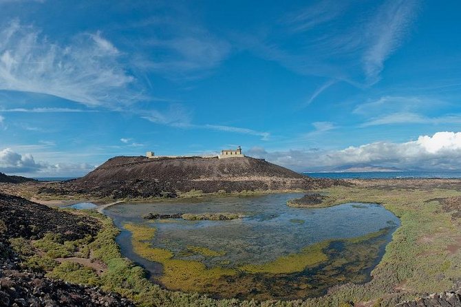 Return Ferry to Lobos Island from Corralejo, Fuerteventura - Food, water, and sun: plan this like it’s real desert-time