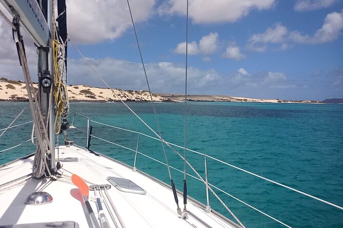 Sailing tour around the Lobos Island Natural Park / 4h - Price and value: what you get for $90.51 per person