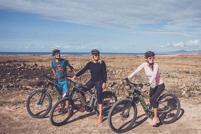 Volcanic Discovery PREMIUM eBike Tour: 35 km - Popcorn Beach Near Mejillones: The Photo Stop That Always Gets a Reaction